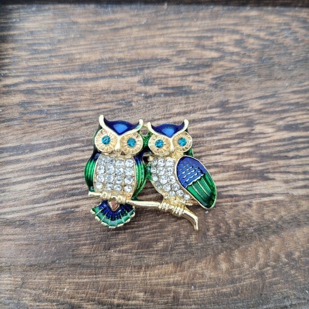 Brand New Green Owls Rhinestone Pin Brooch
